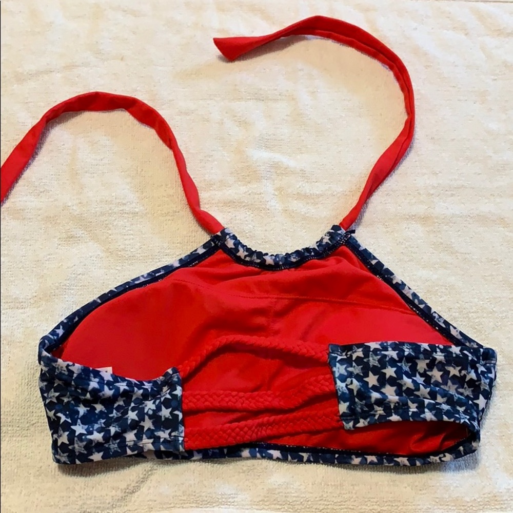 bikini - Picture 3 of 6